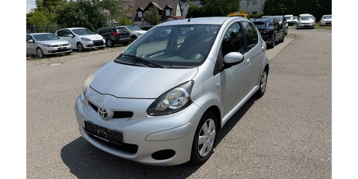 Toyota Aygo (X) 134.000 km 1.600 &euro; Biberach 88400