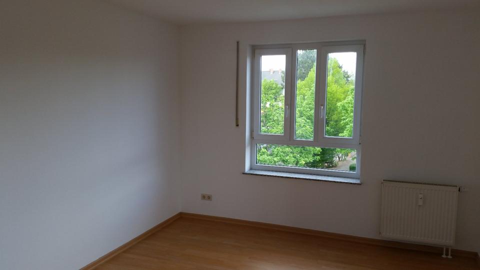 Etagenwohnung Coswig - 3 Zimmer, 74 m&sup2;, 155.000&euro; | Angebot:27639027