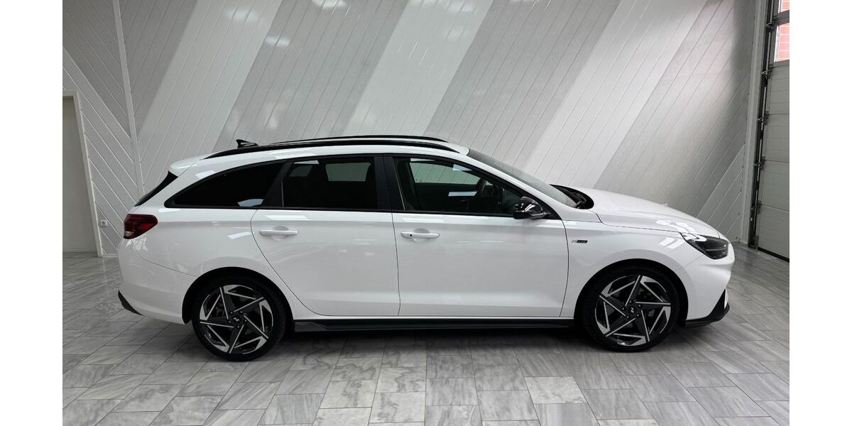 Hyundai i30 15.524 km 24.950 &euro; Liebenburg 38704