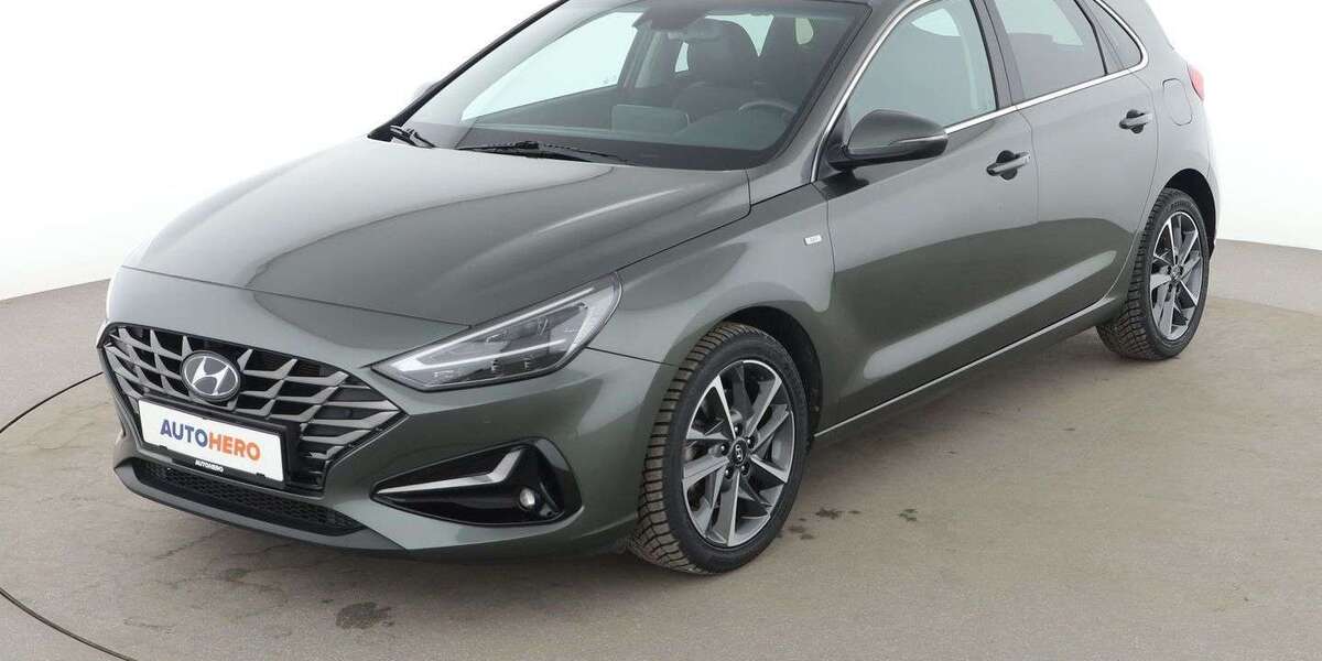 Hyundai i30 32.824 km 22.790 &euro; Stuttgart 70195
