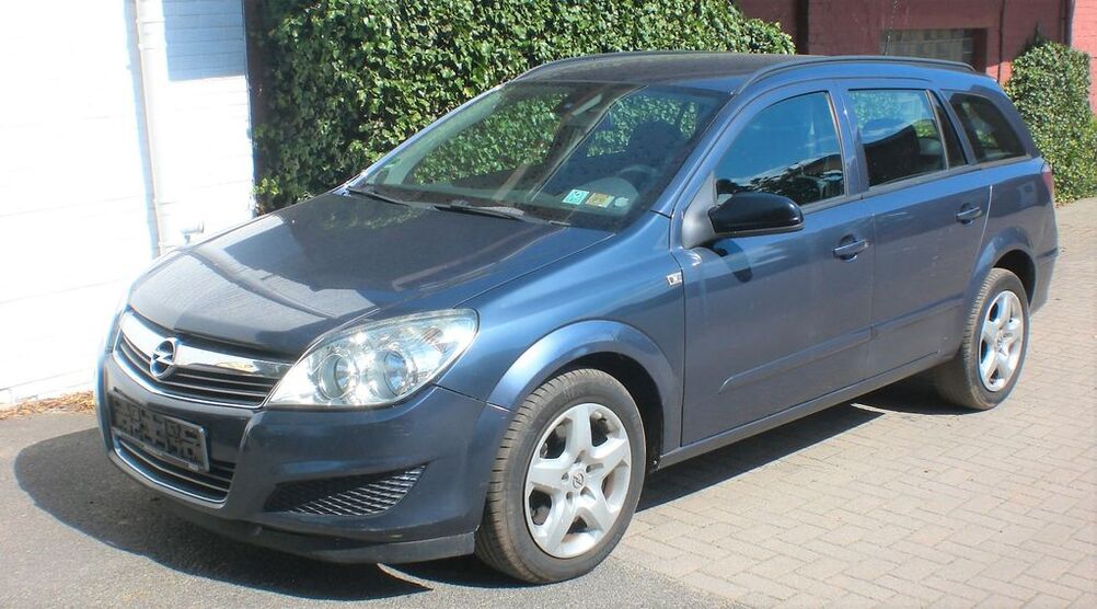 Opel Astra 222.000 km 1.990 € Hamburg 21109