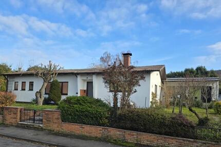 Haus Michelstadt - 10 Zimmer, 230 m&sup2;, 400.000&euro; | Angebot:23683147