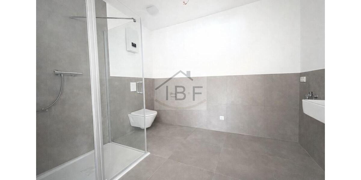 Etagenwohnung Neunkirchen - 4 Zimmer, 92 m&sup2;, 1.050&euro; | Angebot:26262442