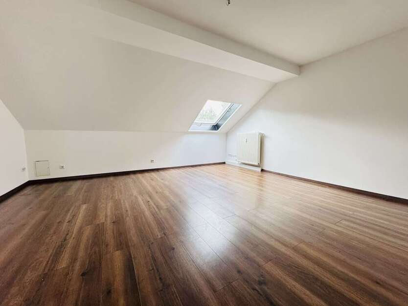 Wohnung zum Mieten in Chemnitz 445 € 71.31 m²