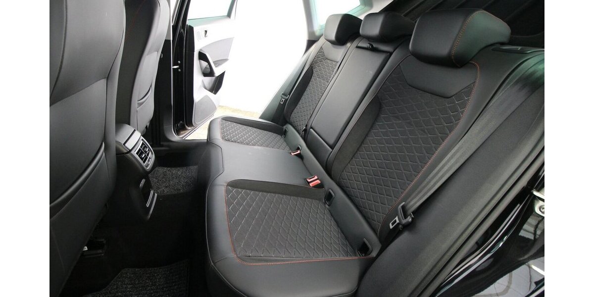 Seat Ateca 1.5 TSI FR NAVI+KAMERA+LED+ACC 63.701 km 23.900 &euro; Hagenow 19230