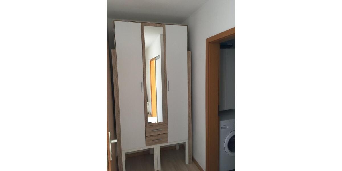 Etagenwohnung Nittendorf - 2.5 Zimmer, 56 m&sup2;, 850&euro; | Angebot:26379477