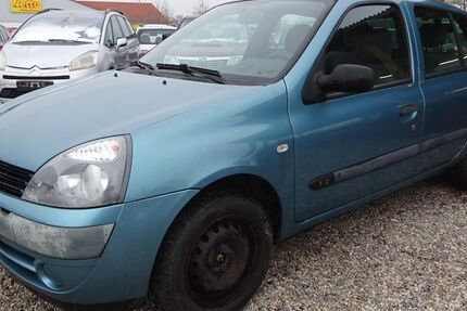 Renault Clio 179.895 km 750 &euro; Dresden 01219