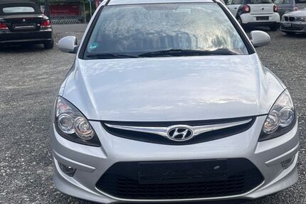 Hyundai i30 127.985 km 3.890 &euro; Oestrich-Winkel 65375