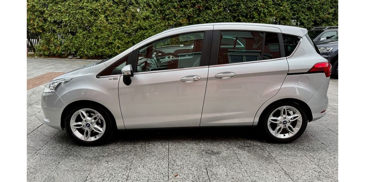 Ford B-Max 137.000 km 4.980 &euro; München 81827