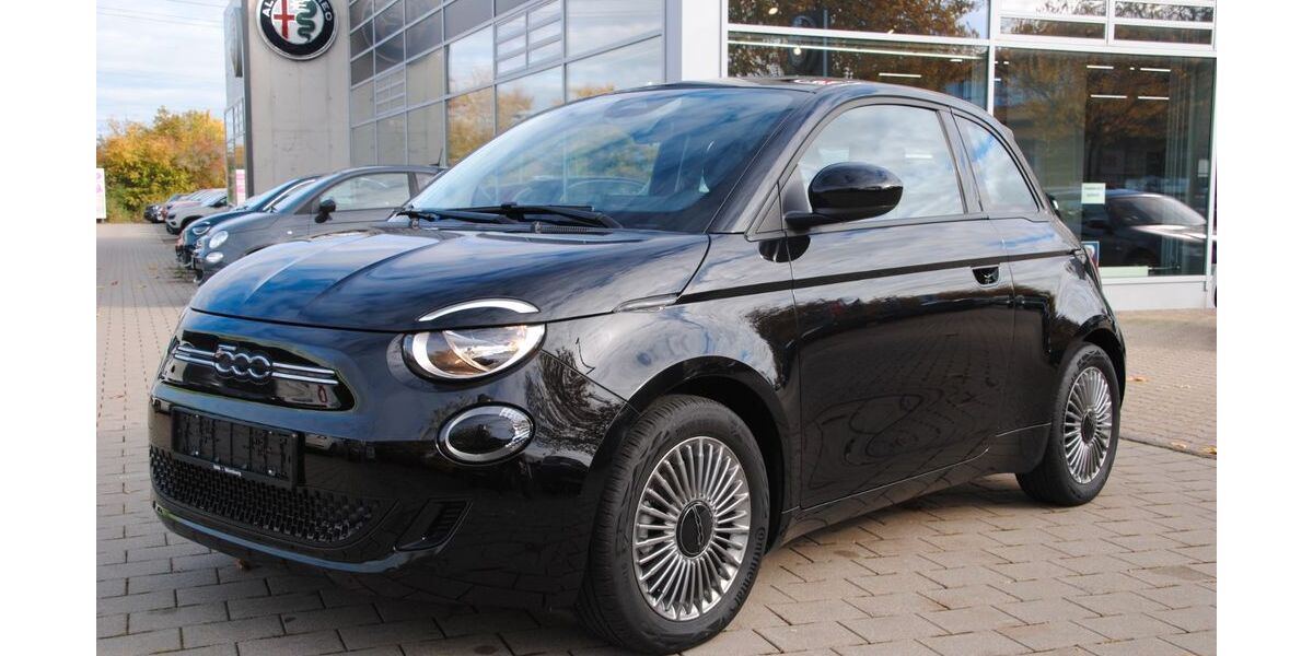 Fiat 500e 23.300 km 20.890 &euro; Würzburg 97076