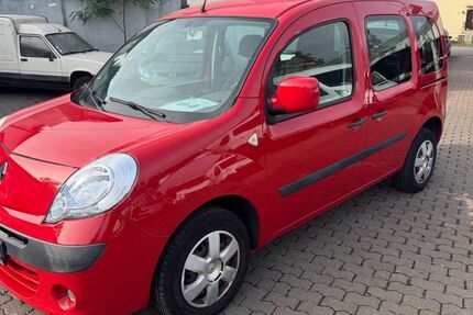 Renault Kangoo 126.035 km 4.950 € Saarlouis 66740
