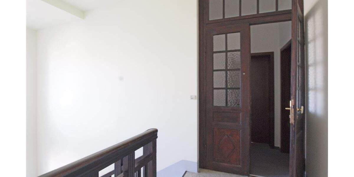 Etagenwohnung Frankenberg - 2 Zimmer, 81 m&sup2;, 65.900&euro; | Angebot:25689474