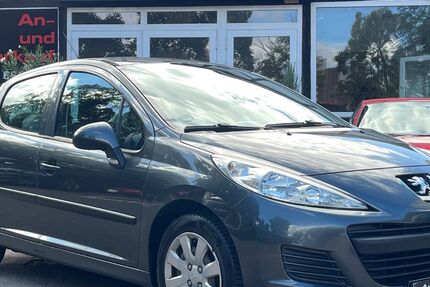 Peugeot 207 160.000 km 2.290 &euro; Esslingen 73728