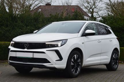 Opel Grandland (X) 73.900 km 18.950 &euro; Friedeburg 26446