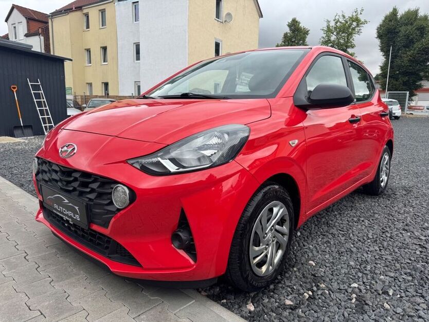 i10