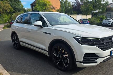 VW Touareg 127.802 km 34.200 &euro; Erlangen 91056