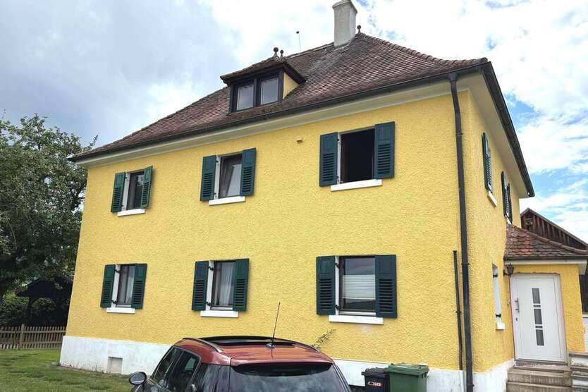 Haus zum Kaufen in Markt Berolzheim 315.000 € 140 m²