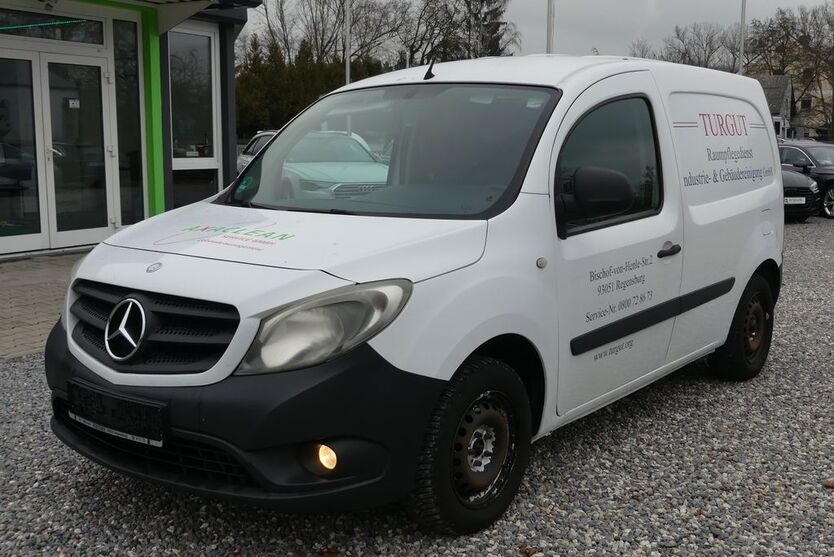 Mercedes-Benz Citan 273.500 km 3.450 € Regensburg 93059