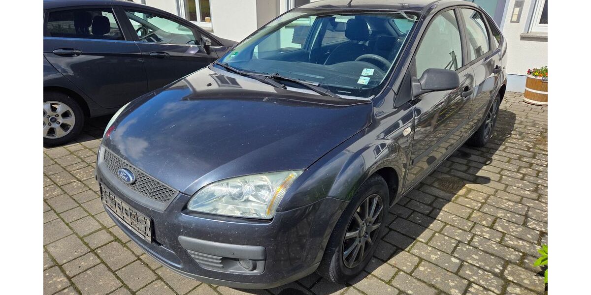 Ford Focus 208.300 km 700 &euro; Weilmünster 35789