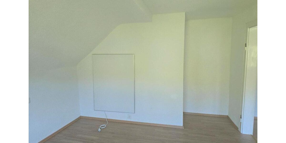 Doppelhaushälfte Marktrodach - 3 Zimmer, 80 m&sup2;, 1.150&euro; | Angebot:26121503