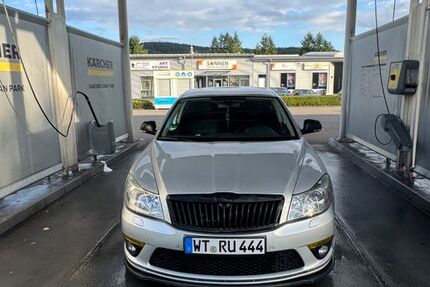 Skoda Octavia 265.000 km 4.200 &euro; Tiengen 79761