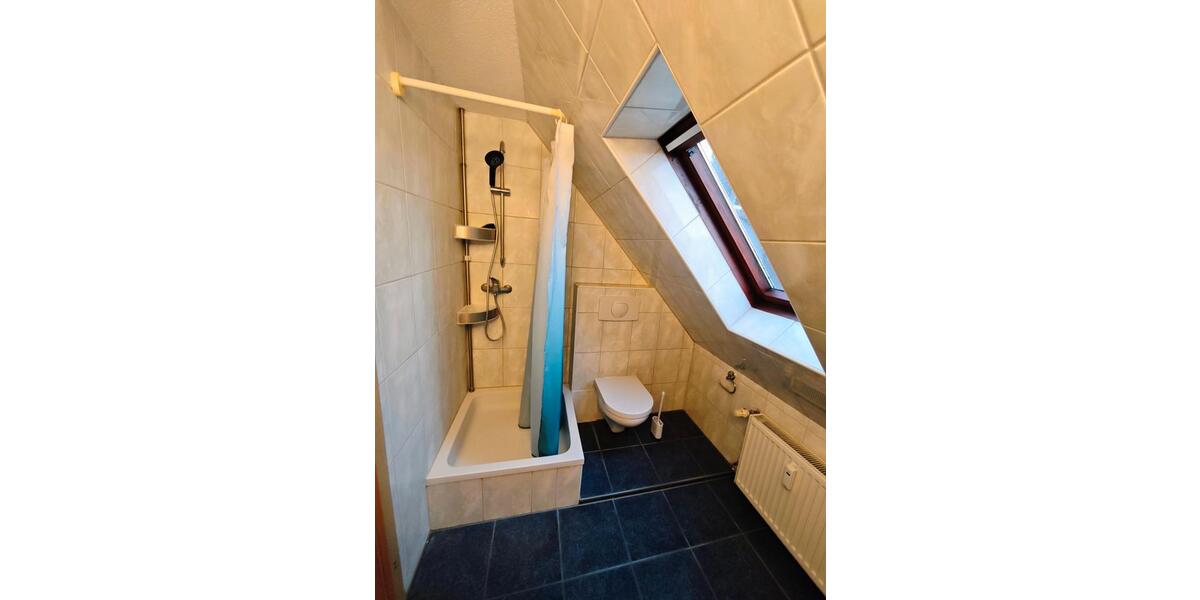 Dachgeschoßwohnung Pfinztal - 2 Zimmer, 34 m&sup2;, 140.000&euro; | Angebot:26023264