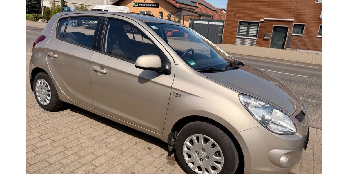 Hyundai i20 150.000 km 4.490 &euro; Worms 67551