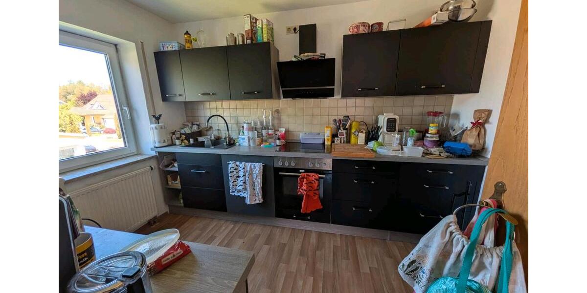 Etagenwohnung Schwarzenfeld - 4 Zimmer, 90 m&sup2;, 850&euro; | Angebot:26395836