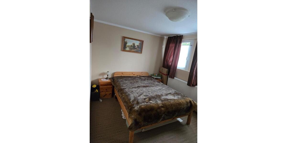 Reihenhaus Oberhausen - 3 Zimmer, 74 m&sup2;, 240.000&euro; | Angebot:25063635