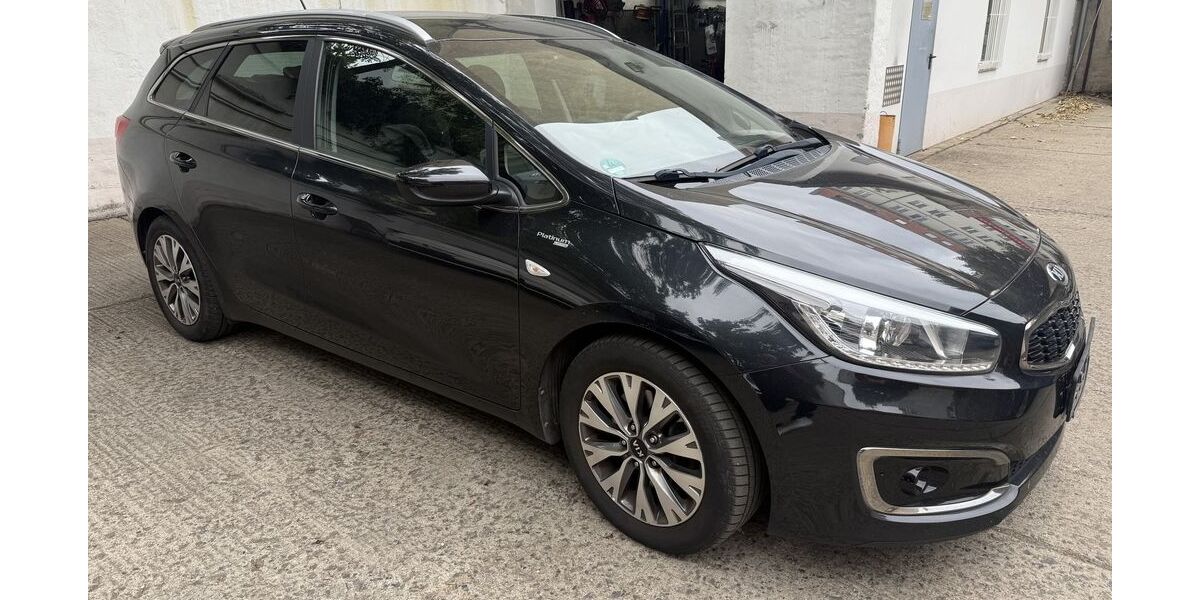 Kia ceed / Ceed 156.800 km 8.390 &euro; Berlin 10247