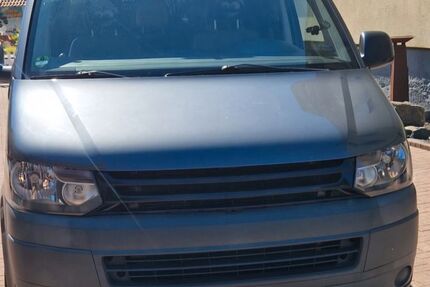 VW T5 Transporter 240.000 km 9.900 &euro; Einbeck 37574