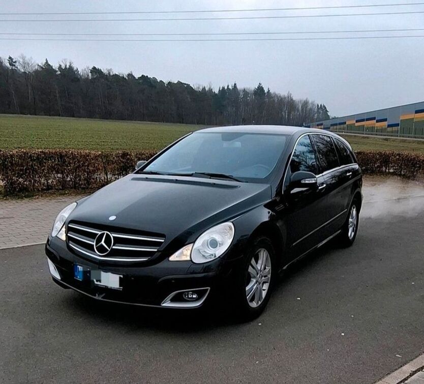R 320