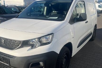 Peugeot Partner 194.000 km 7.950 &euro; Halsenbach 56283