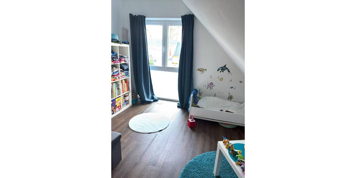 Doppelhaushälfte Pinneberg - 4 Zimmer, 118 m&sup2;, 1.790&euro; | Angebot:25969103