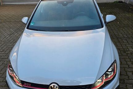 VW Golf 88.000 km 22.999 &euro; Hamburg 22041