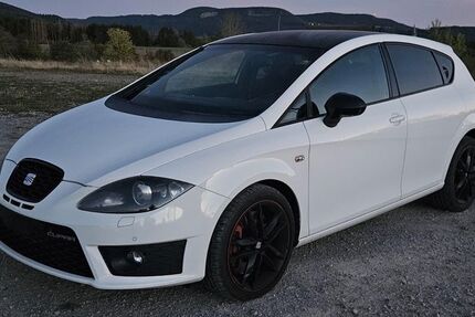 Seat Leon 199.000 km 6.750 &euro; Schömberg 72355