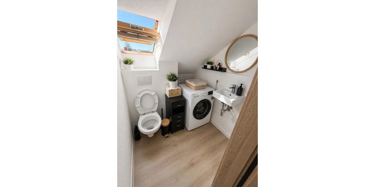 Dachgeschoßwohnung Villingen-Schwenningen Schwenningen - 2 Zimmer, 45 m&sup2;, 550&euro; | Angebot:26268862