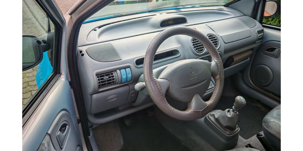 Renault Twingo 76.580 km 1.300 &euro; Straßenhaus 56587