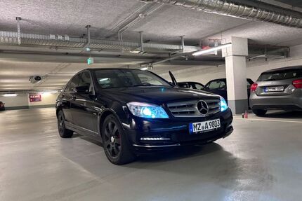 Mercedes 220