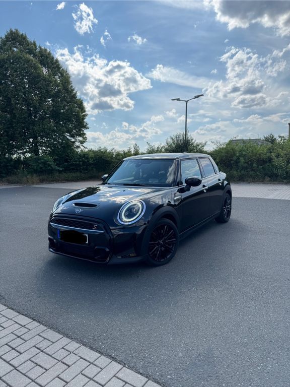 Cooper S