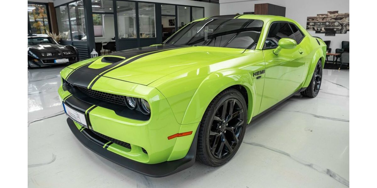 Dodge Challenger 8.004 km 42.490 &euro; Quakenbrück 49610
