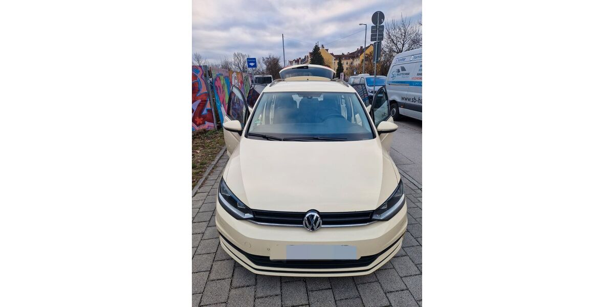 VW Touran 253.191 km 15.350 &euro; München 80339