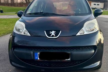 Peugeot 107 163.300 km 2.099 € Ulm 89077