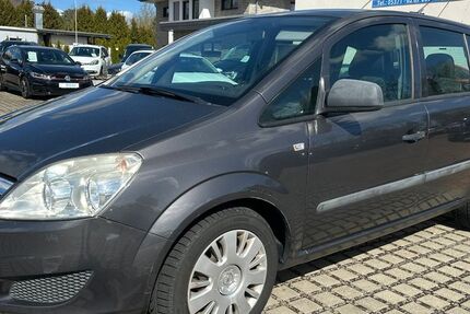 Opel Zafira 107.000 km 3.999 &euro; Gifhorn 38518