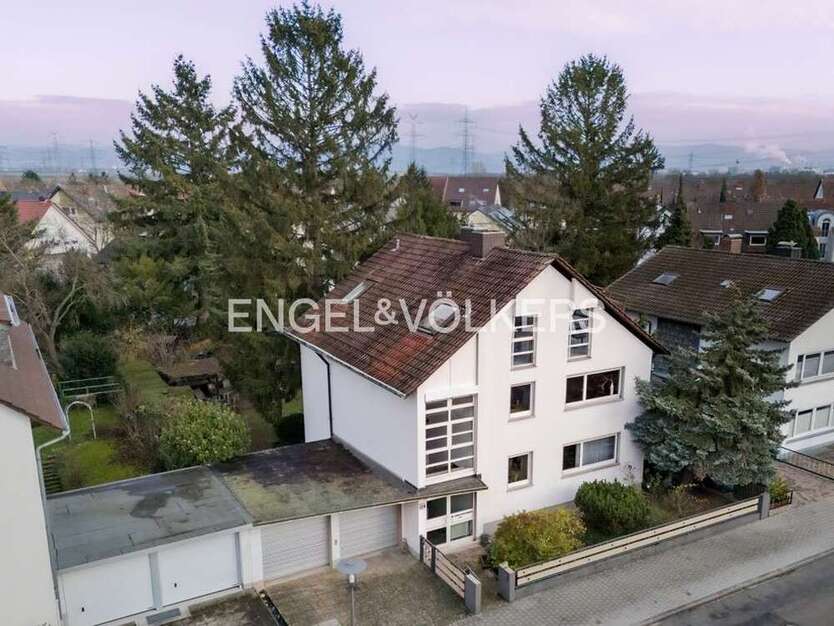 Haus zum Kaufen in Mannheim 980.000 € 282 m²