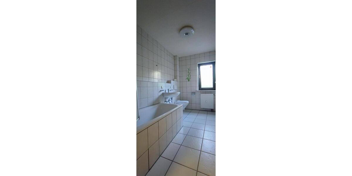 Erdgeschoßwohnung Höchst im Odenwald - 3 Zimmer, 91 m&sup2;, 910&euro; | Angebot:26334612
