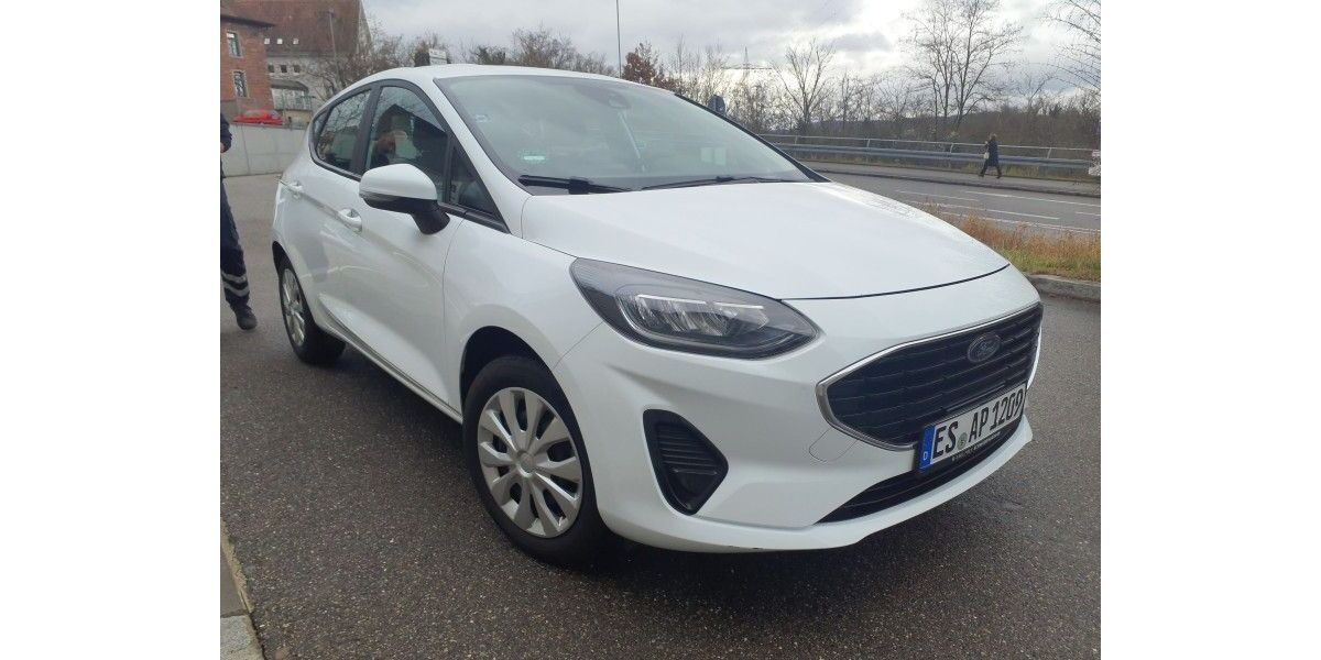 Ford Fiesta 110.205 km 9.000 &euro; Hennef 53773