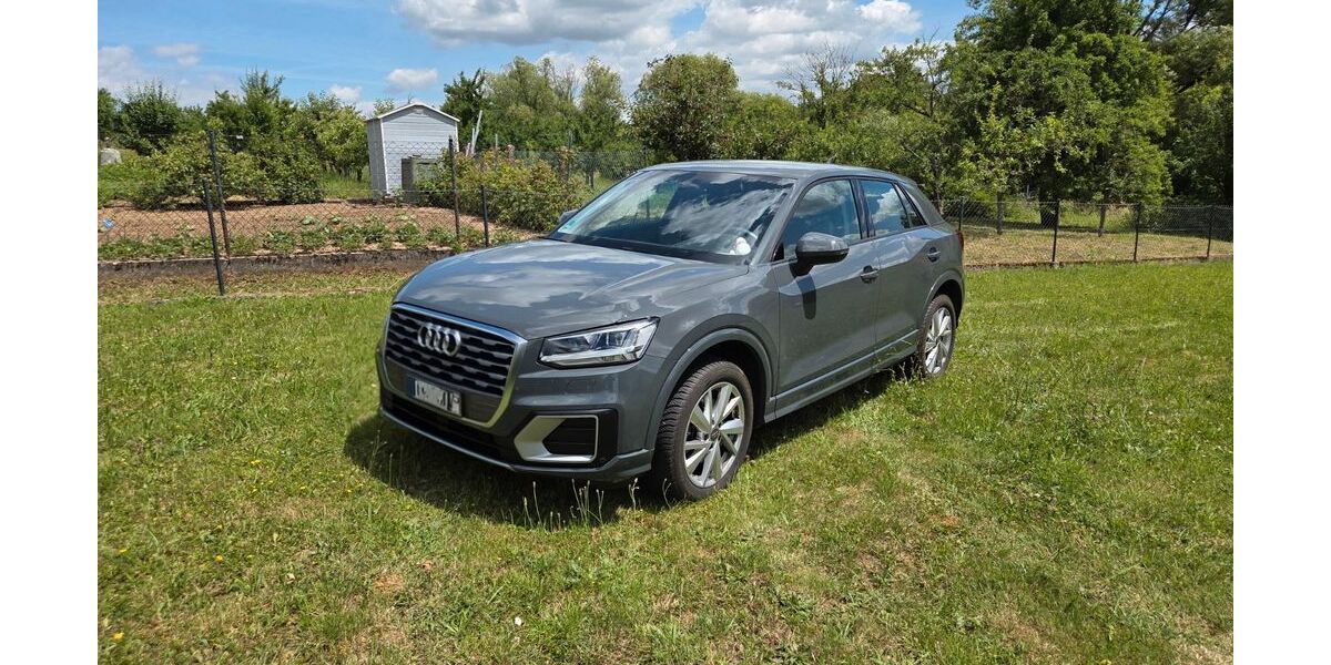 Audi Q2 25.000 km 19.900 &euro; Schweigen-Rechtenbach 76889