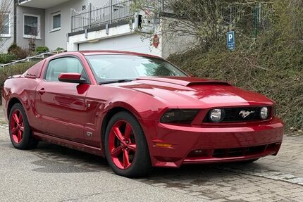 Ford Mustang 127.800 km 19.500 &euro; Niedereschach 78078