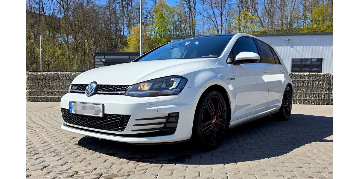 VW Golf 136.060 km 14.990 &euro; Friedrichsthal 66299